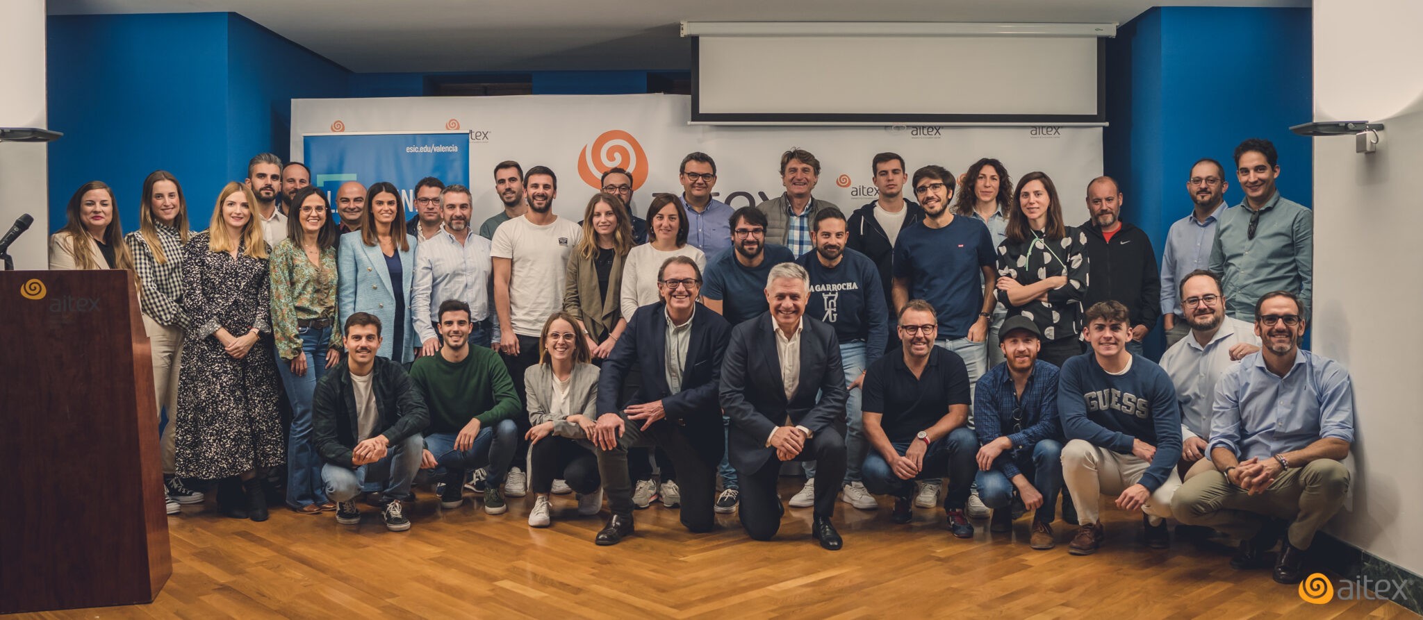 Alumnos de los postgrados de Marketing Digital y Dirección de Ventas de ESIC en AITEX